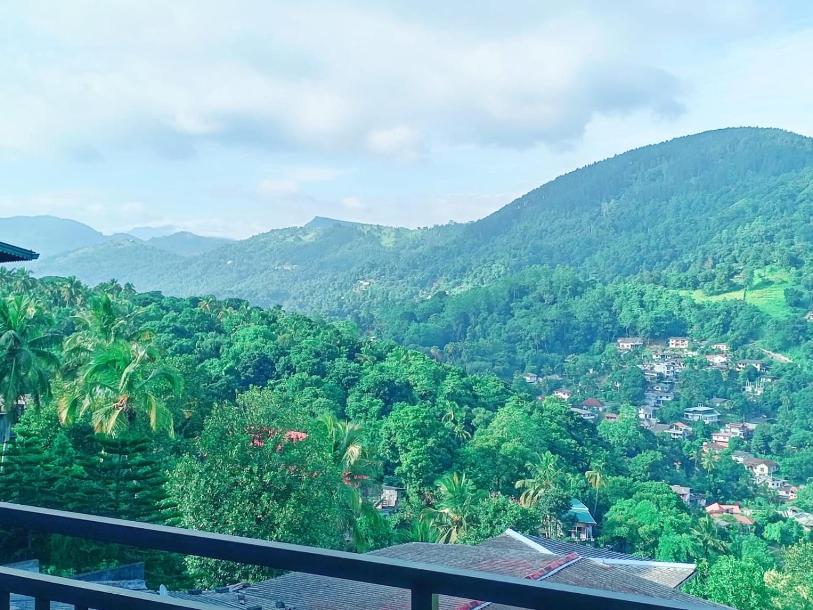 Ferienwohnung Mountain View Kandy Exterior foto
